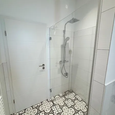 Hozo 7 - Exklusivapartment Der Roze Living * Koblenz (Rhineland-Palatinate)